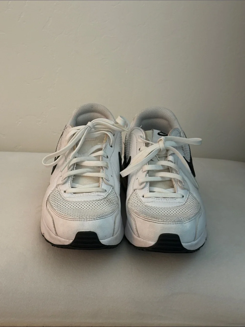 Nike Air Max Excee White Black Sneakers Women’s 7.5